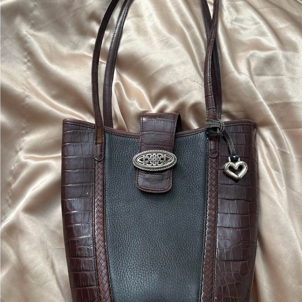 Rare Brighton Shoulder Purse with Coloring Changing Pendant